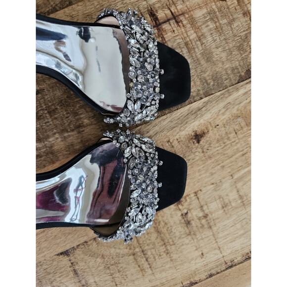 Badgley Mischka Rider Stiletto Heels Women's Size 7 Strappy Black Satin Crystals - Picture 8 of 16